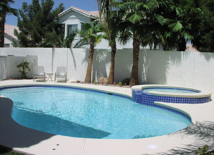 pool1m.jpg